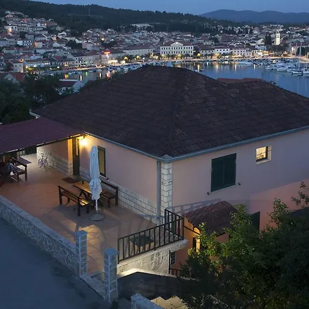 Apartment Apartments Jobst Vela Luka