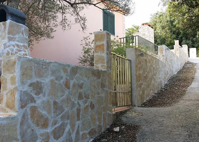 Jobst Апартаменты