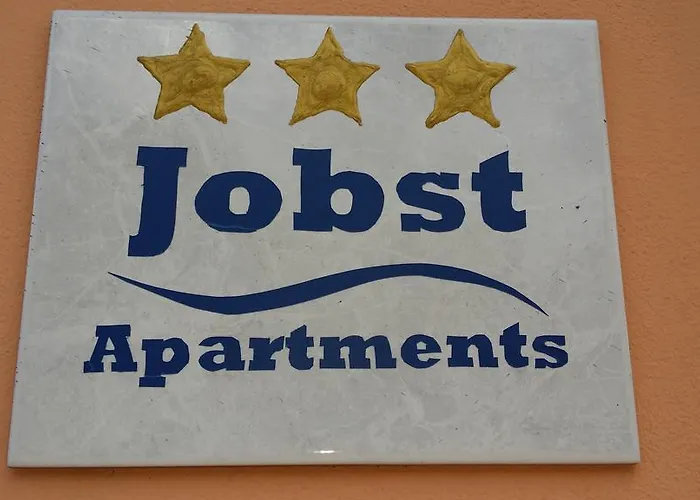 Jobst Апартаменты