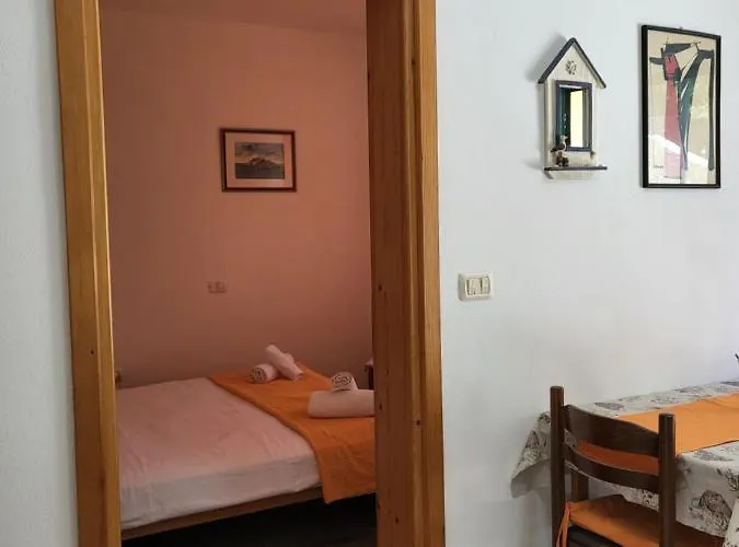 Апартаменты Jobst Вела-Лука