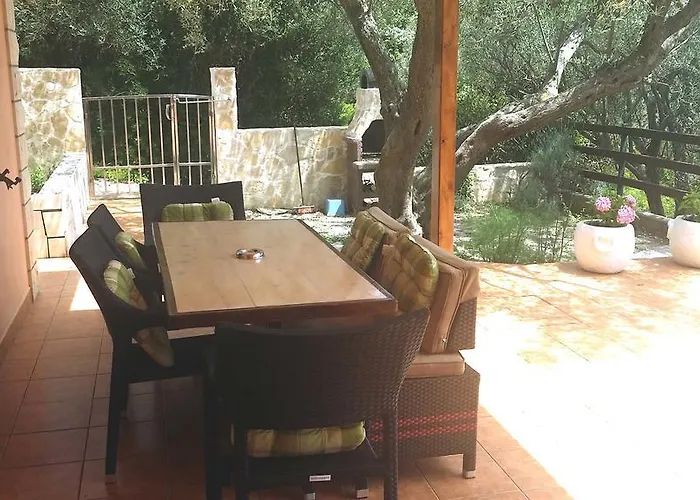 Апартаменты Jobst Вела-Лука